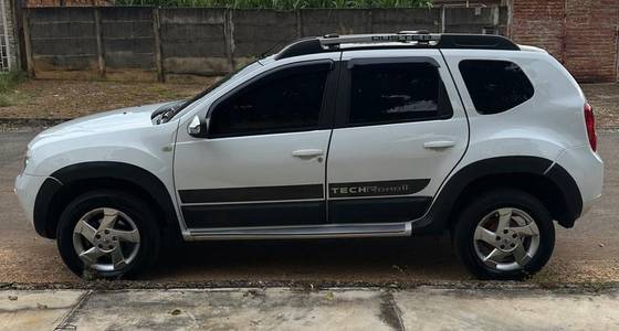 RENAULT DUSTER 2.0 TECH ROAD II 4X2 16V FLEX 4P MANUAL